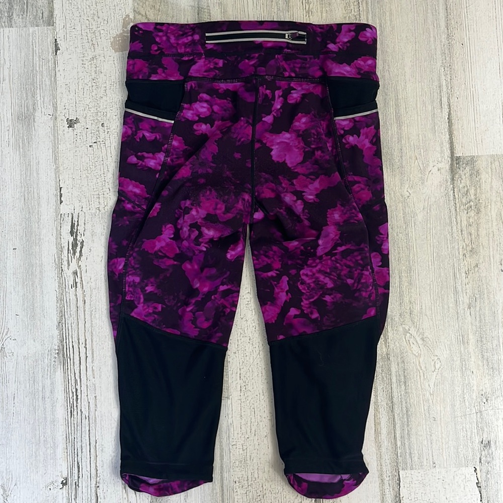 #E8- Extra Small Cute Patterned Purple Cropped Le… - image 3